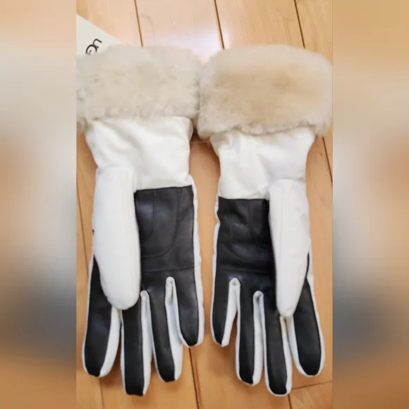 🎁UGG quilted women's white gloves with leather trim L/XL - Picture 10 of 13